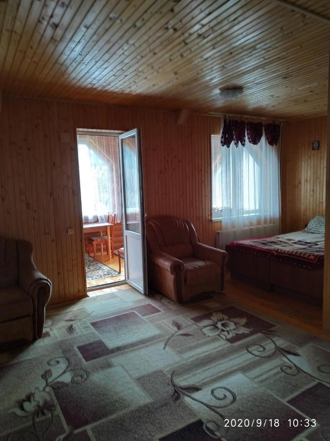 Котедж ,,Тік" Hotel Tatariv Exterior photo
